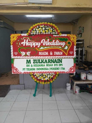 Papan Bunga di Lengkong Gudang Timur